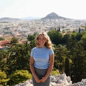 Meet your Posher, Olivia